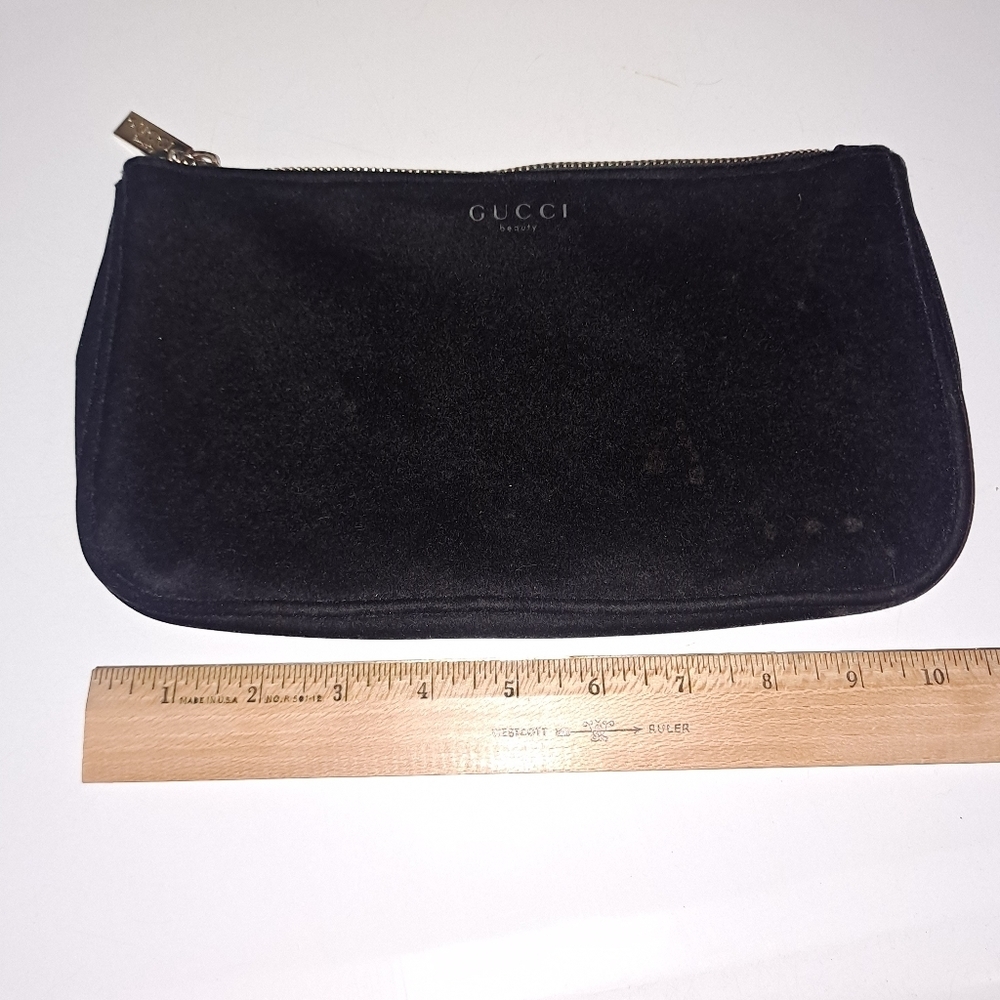 Gucci cosmetics bag